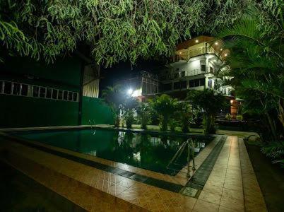 Delma Mount View Hotel Kandy Exterior foto